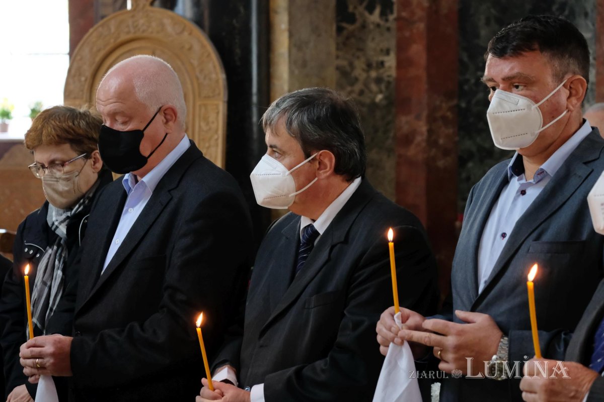 Un protector al operei lui Eminescu și un promotor al literaturii române - academicianul Eugen Simion (1933-2022) 230740