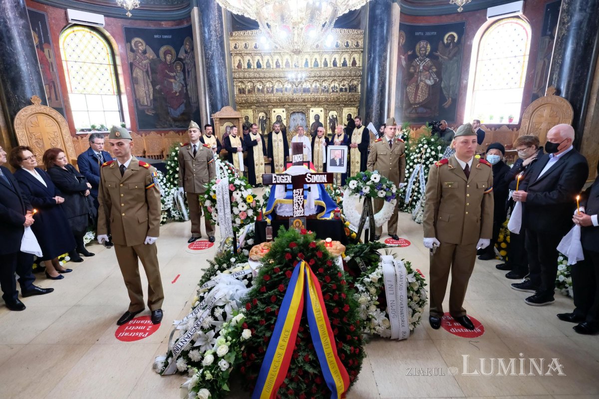 Un protector al operei lui Eminescu și un promotor al literaturii române - academicianul Eugen Simion (1933-2022) 230744