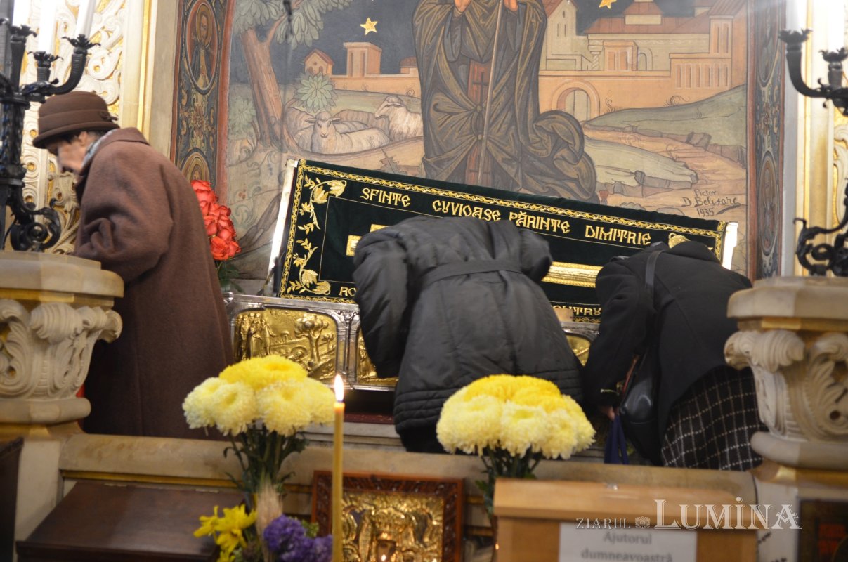 Primii închinători la Sfântul Cuvios Dimitrie cel Nou, Ocrotitorul Bucureștilor 230832