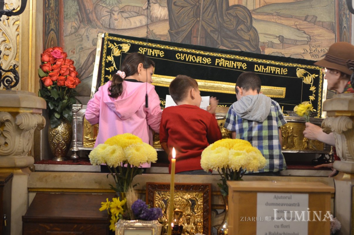 Primii închinători la Sfântul Cuvios Dimitrie cel Nou, Ocrotitorul Bucureștilor 230837
