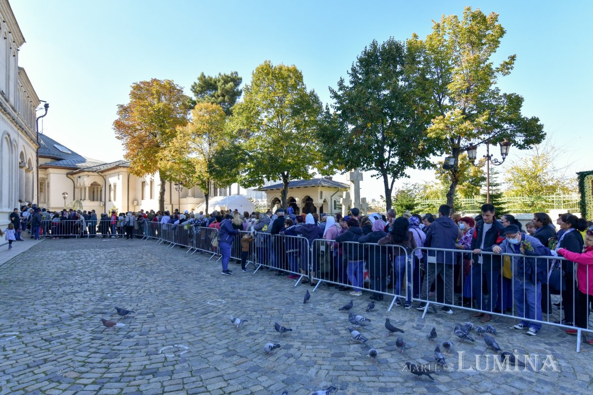Primii închinători la Sfântul Cuvios Dimitrie cel Nou, Ocrotitorul Bucureștilor 230850