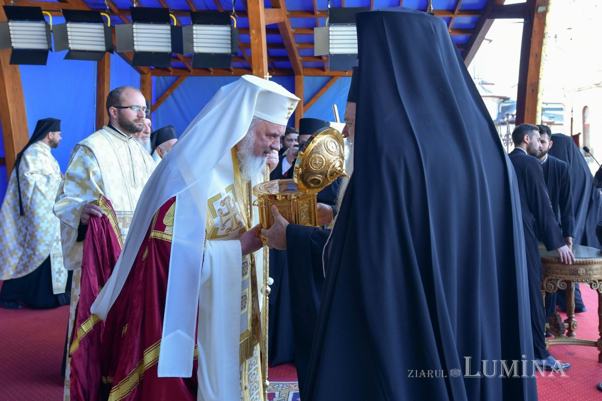 Cuvânt la primirea moaștelor Sfântului Grigorie Palama (24 octombrie 2022) 231168