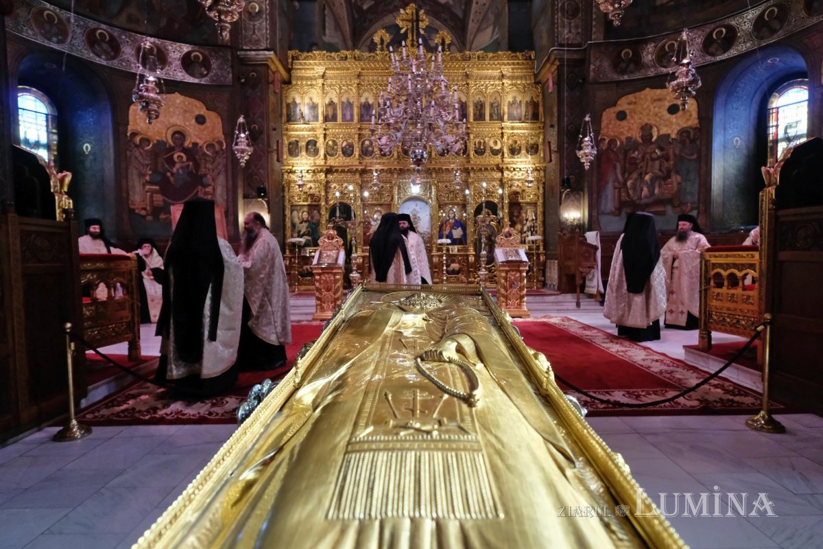 Procesiunea „Calea Sfinților”, bucurie a reîntâlnirii pelerinilor 231038