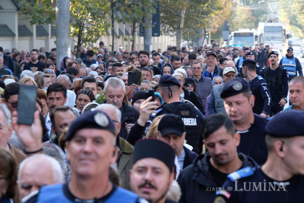 Procesiunea „Calea Sfinților”, bucurie a reîntâlnirii pelerinilor 231062