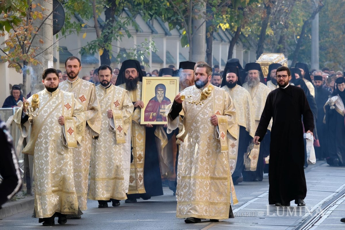 Procesiunea „Calea Sfinților”, bucurie a reîntâlnirii pelerinilor 231064