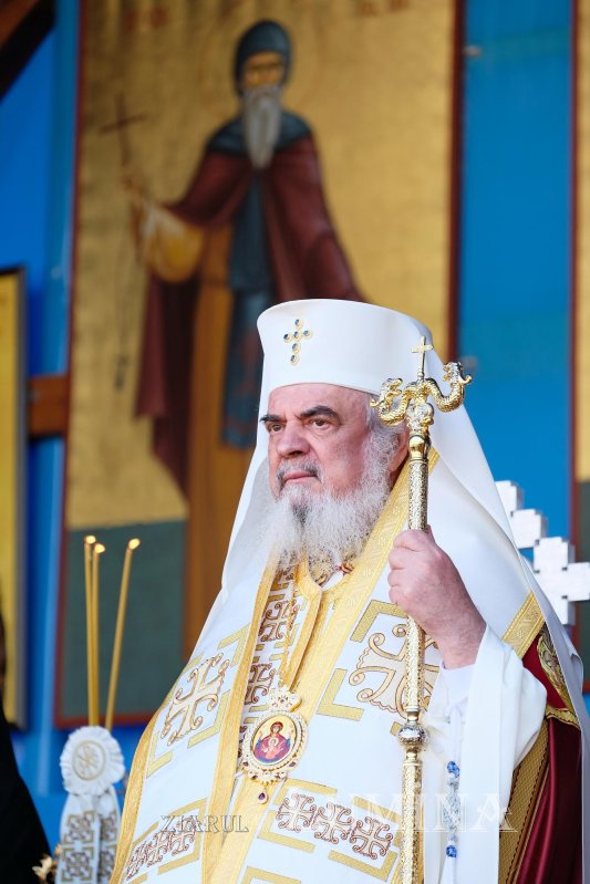 Procesiunea „Calea Sfinților”, bucurie a reîntâlnirii pelerinilor 231082