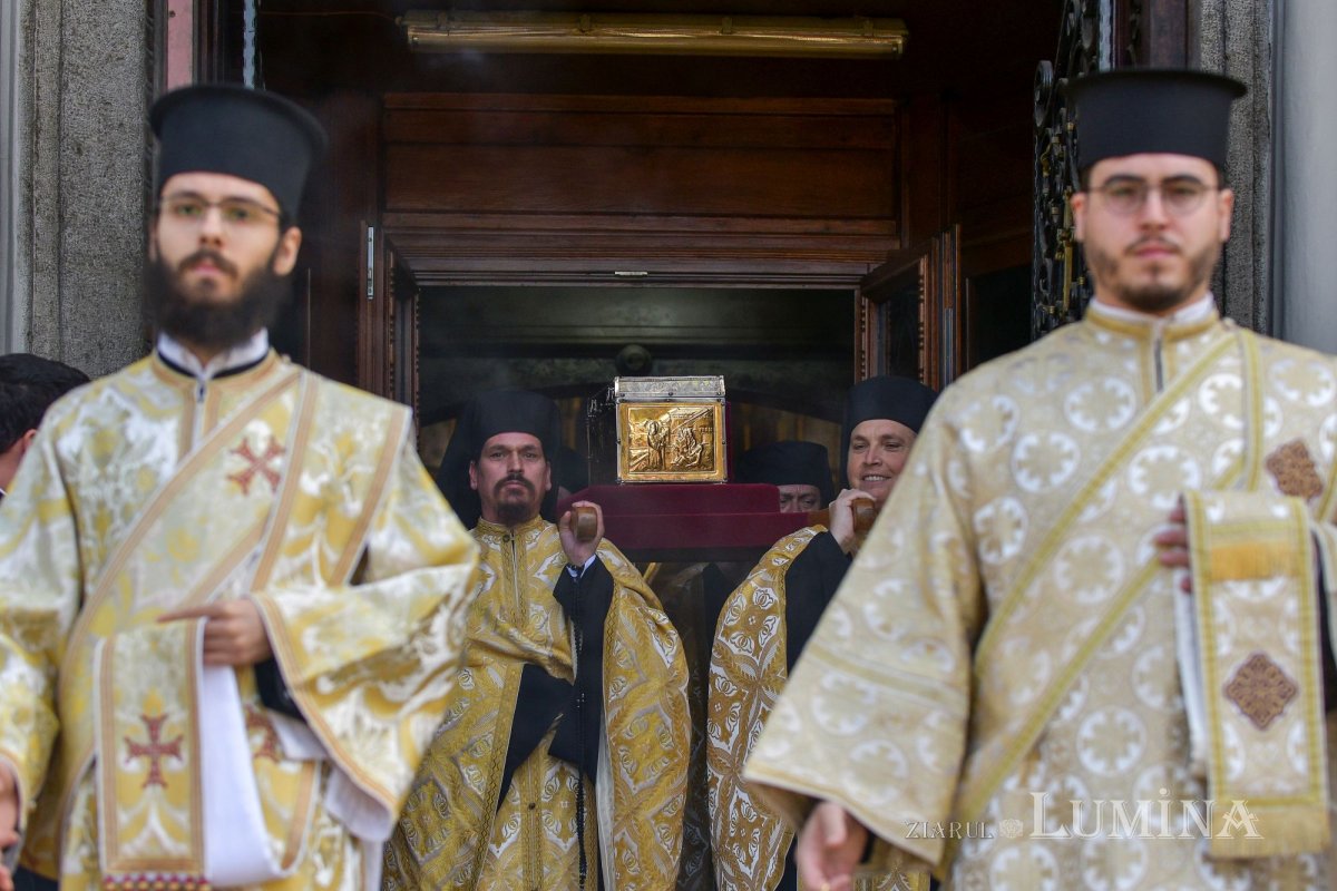 Procesiunea „Calea Sfinților”, bucurie a reîntâlnirii pelerinilor 231117