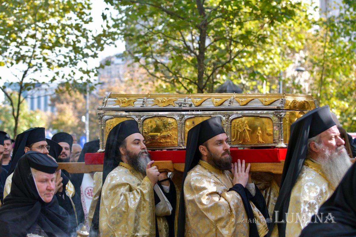 Procesiunea „Calea Sfinților”, bucurie a reîntâlnirii pelerinilor 231122