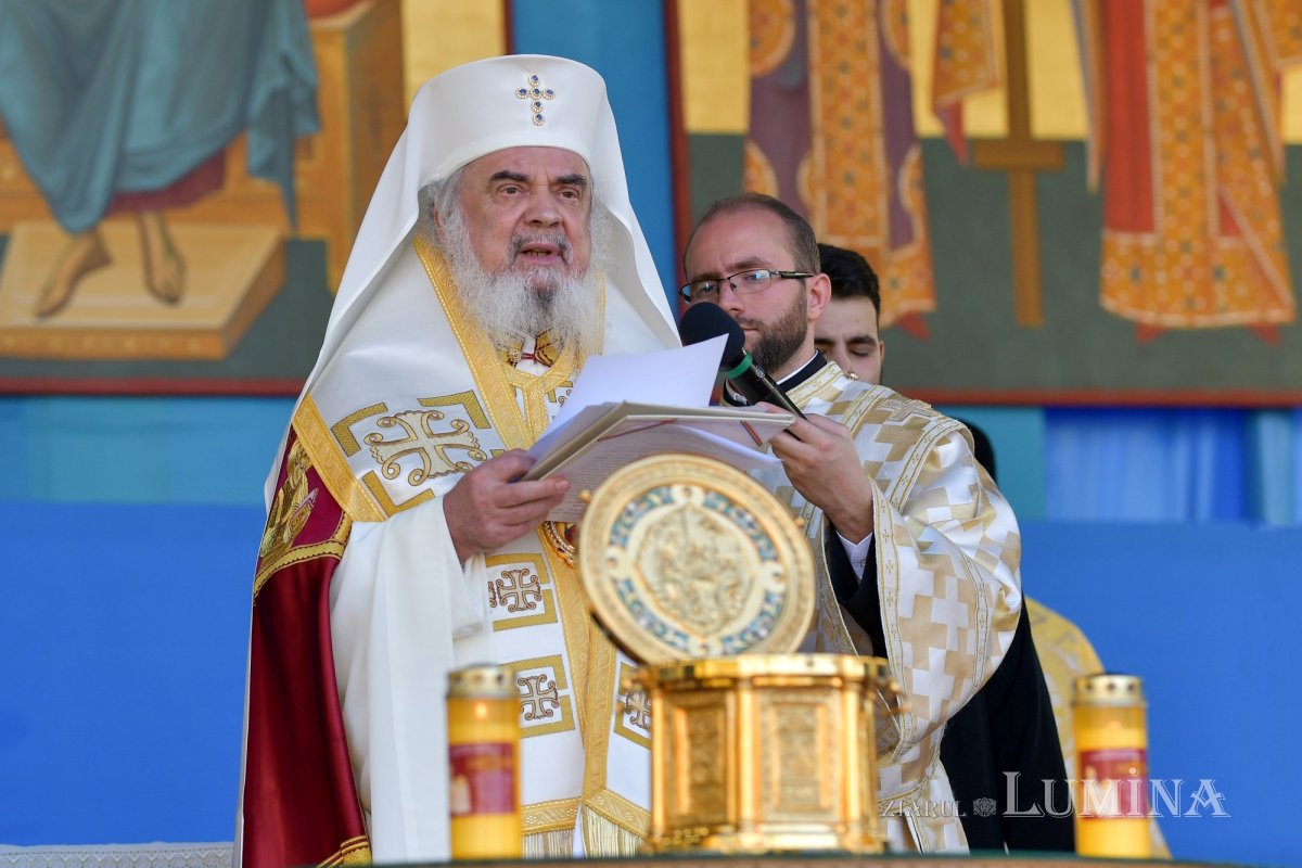 Procesiunea „Calea Sfinților”, bucurie a reîntâlnirii pelerinilor 231152