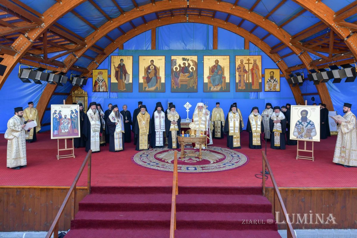 Procesiunea „Calea Sfinților”, bucurie a reîntâlnirii pelerinilor 231154