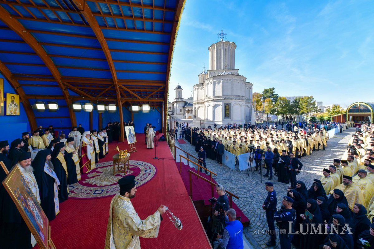Procesiunea „Calea Sfinților”, bucurie a reîntâlnirii pelerinilor 231161
