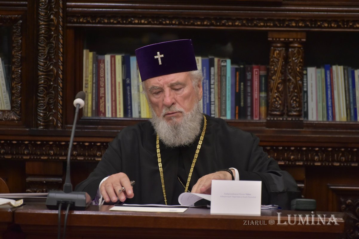 Şedinţă de lucru a Sinodului Mitropoliei Munteniei şi Dobrogei 231018