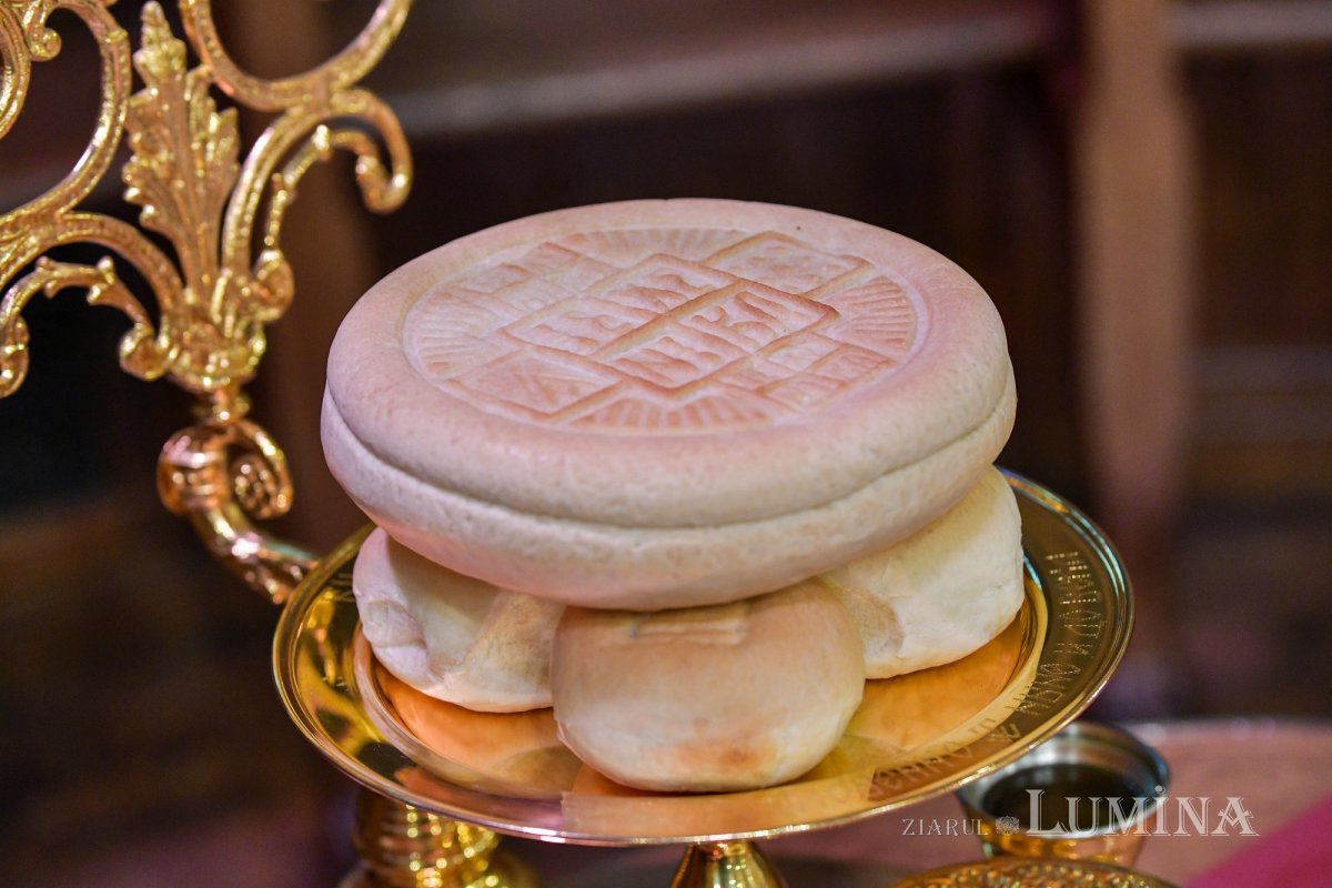 Slujba Privegherii pentru Sfântul Grigorie Palama la Catedrala Patriarhală 231198