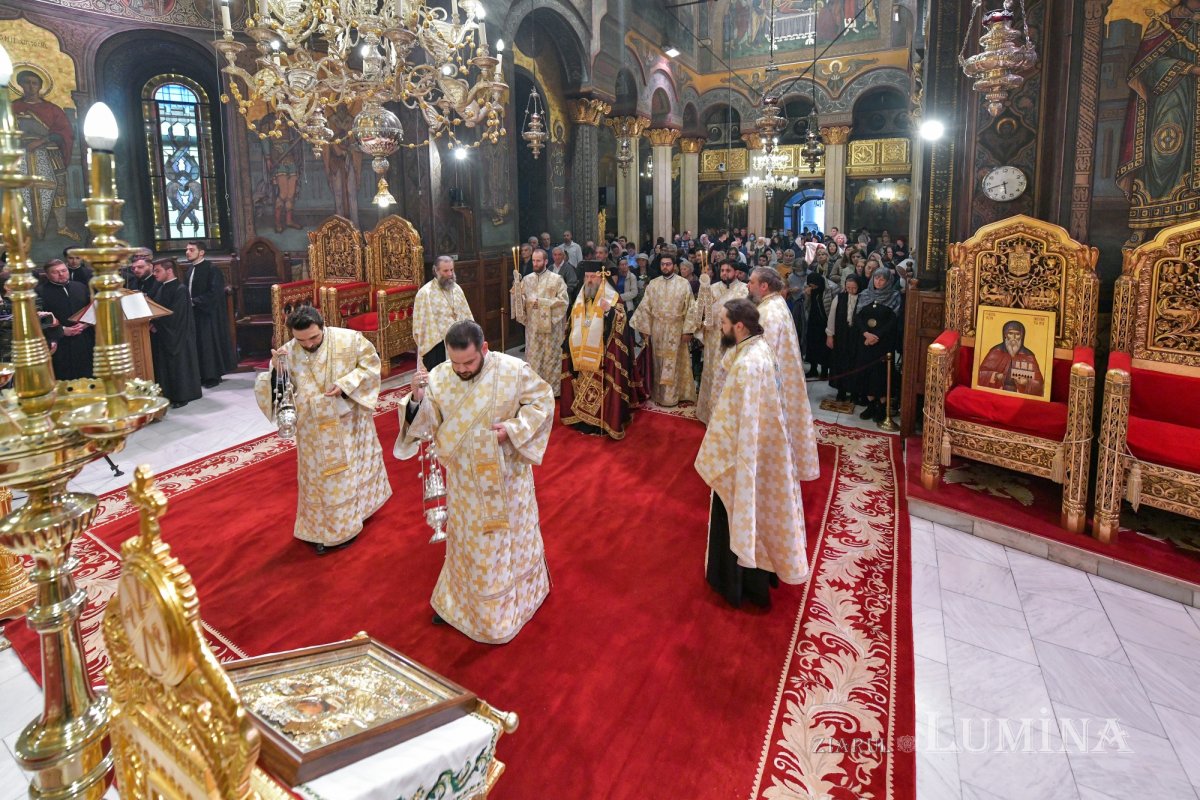 Slujba Privegherii pentru Sfântul Grigorie Palama la Catedrala Patriarhală 231201