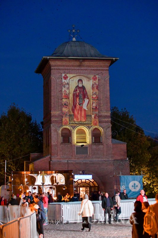 Slujba Privegherii pentru Sfântul Grigorie Palama la Catedrala Patriarhală 231217