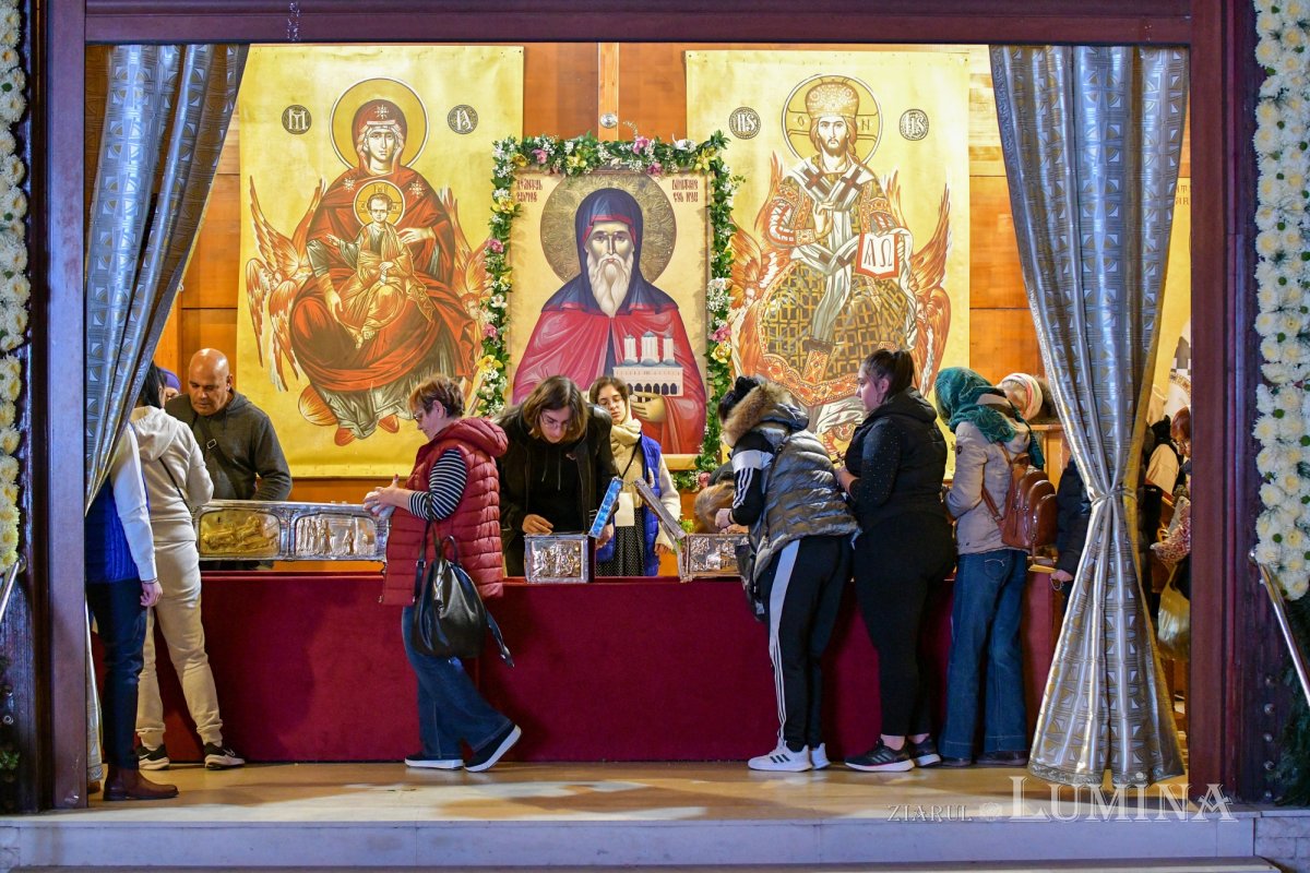 Slujba Privegherii pentru Sfântul Grigorie Palama la Catedrala Patriarhală 231218