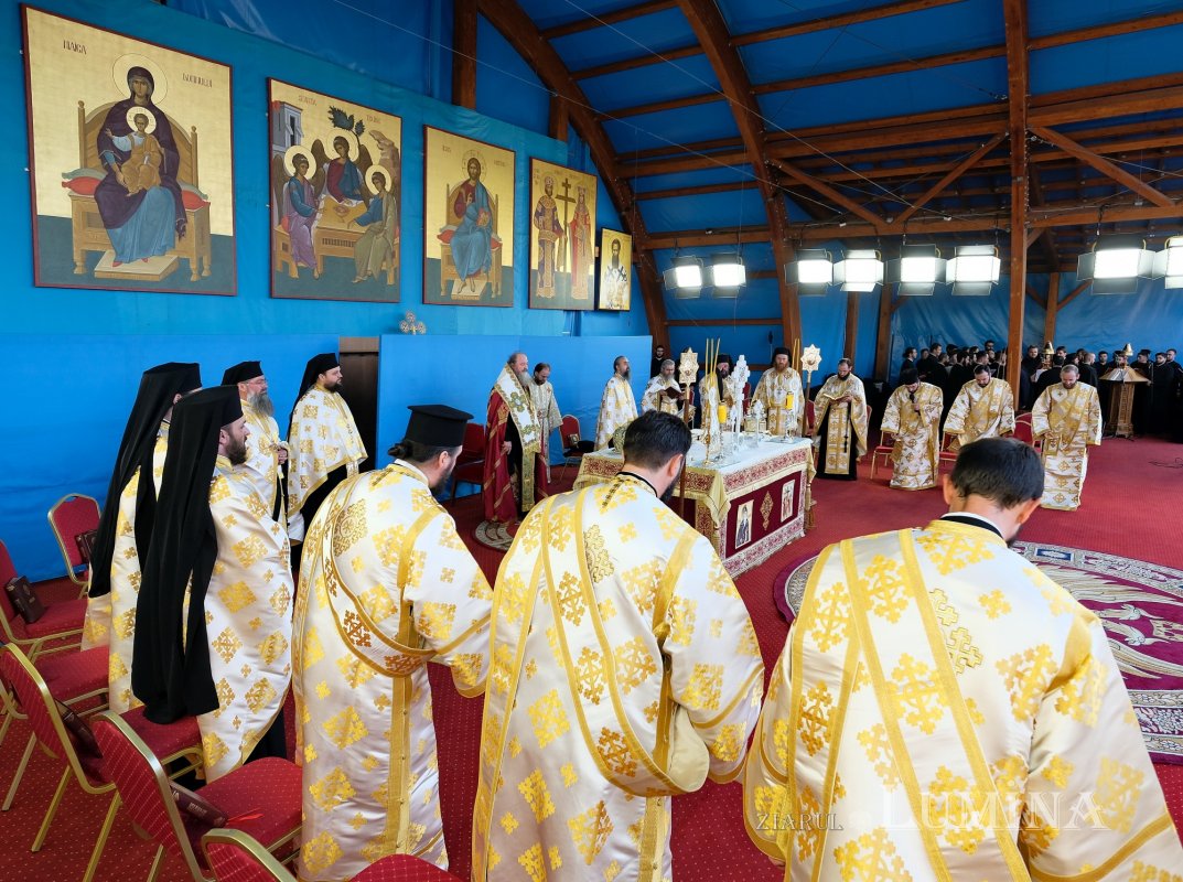 Începutul sărbătorii Sfântului Cuvios Dimitrie cel Nou pe Colina Bucuriei 231740