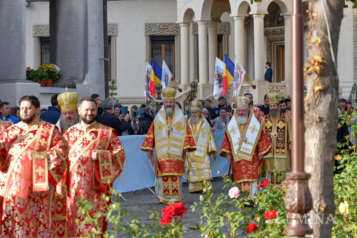 „Minunile și recunoașterea sa se răspândesc până în zilele noastre” 231599