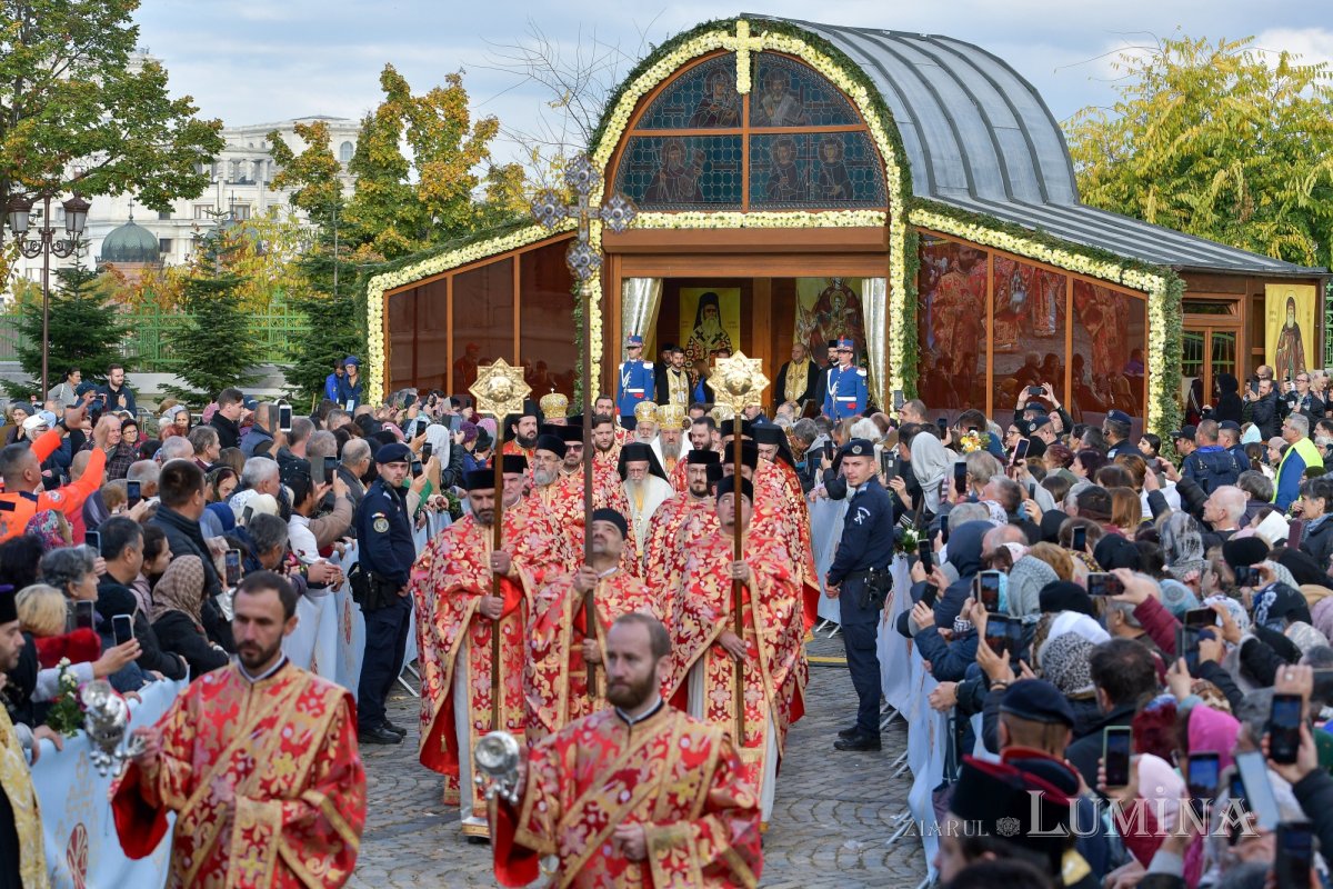 „Minunile și recunoașterea sa se răspândesc până în zilele noastre” 231608