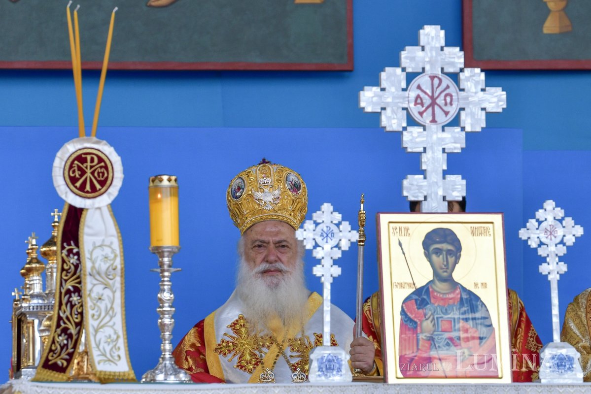 „Minunile și recunoașterea sa se răspândesc până în zilele noastre” 231611