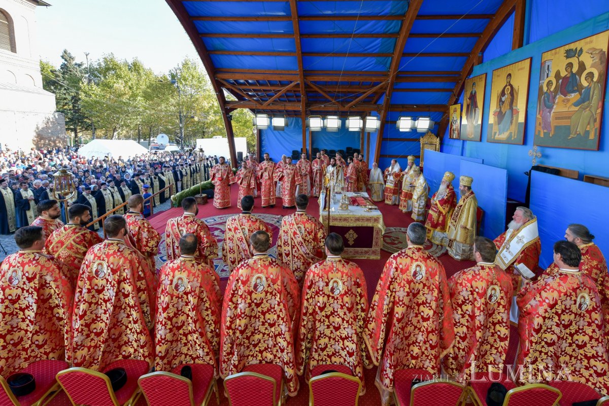 „Minunile și recunoașterea sa se răspândesc până în zilele noastre” 231657