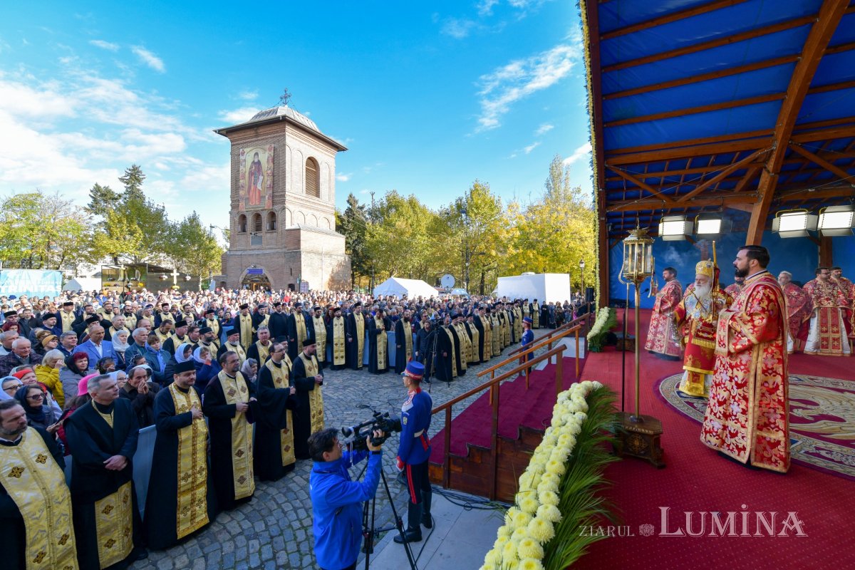 „Minunile și recunoașterea sa se răspândesc până în zilele noastre” 231660