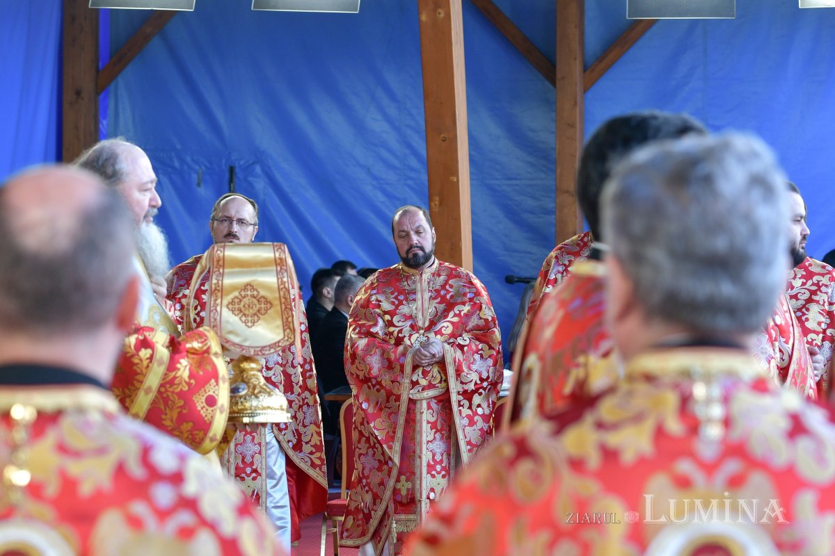 „Minunile și recunoașterea sa se răspândesc până în zilele noastre” 231663