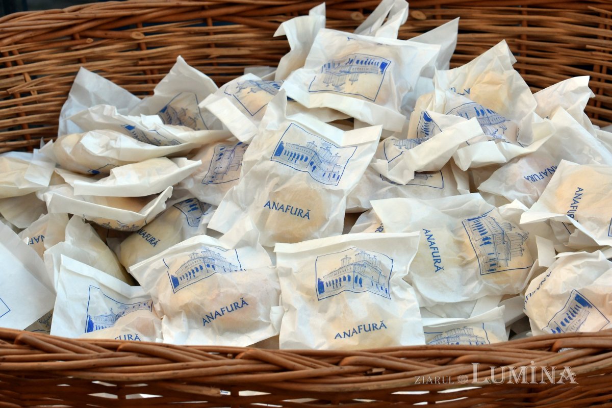 „Minunile și recunoașterea sa se răspândesc până în zilele noastre” 231668