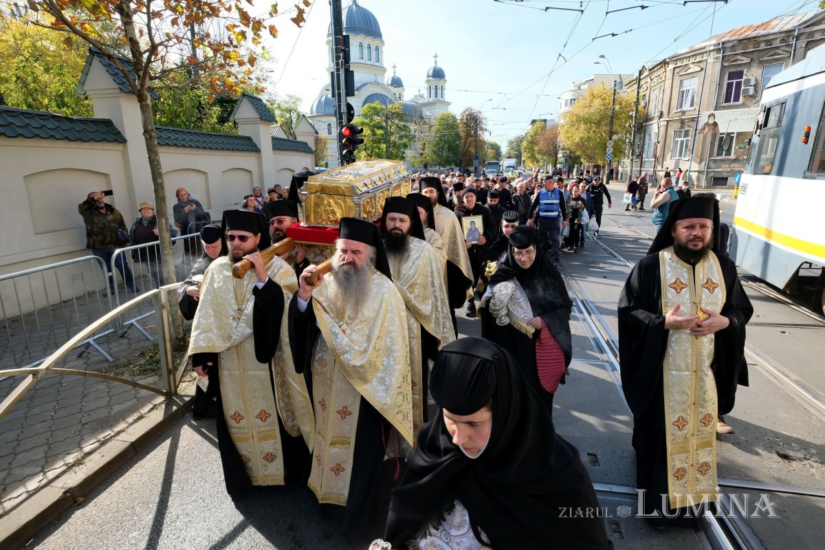 Lucrarea minunată a Sfântului Ocrotitor al Bucureștilor 231721