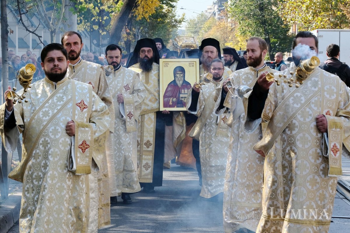 Lucrarea minunată a Sfântului Ocrotitor al Bucureștilor 231722