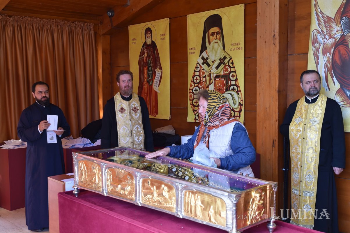Lucrarea minunată a Sfântului Ocrotitor al Bucureștilor 231726