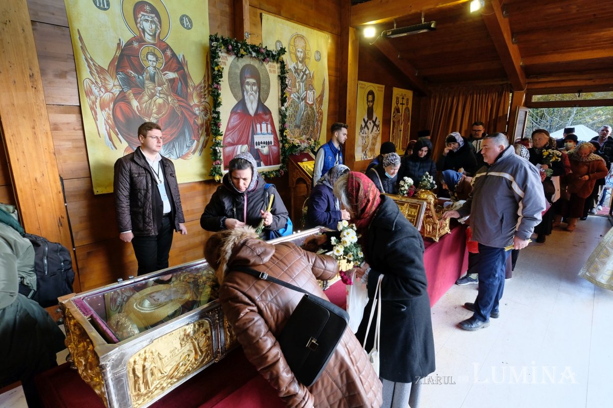 Sărbătoarea Ocrotitorului Bucureștilor pe Colina Patriarhiei 231819