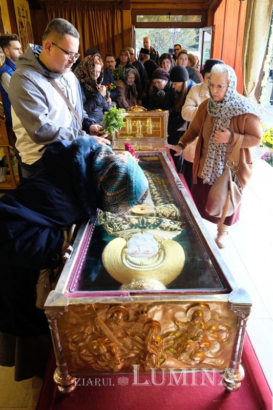 Sărbătoarea Ocrotitorului Bucureștilor pe Colina Patriarhiei 231820