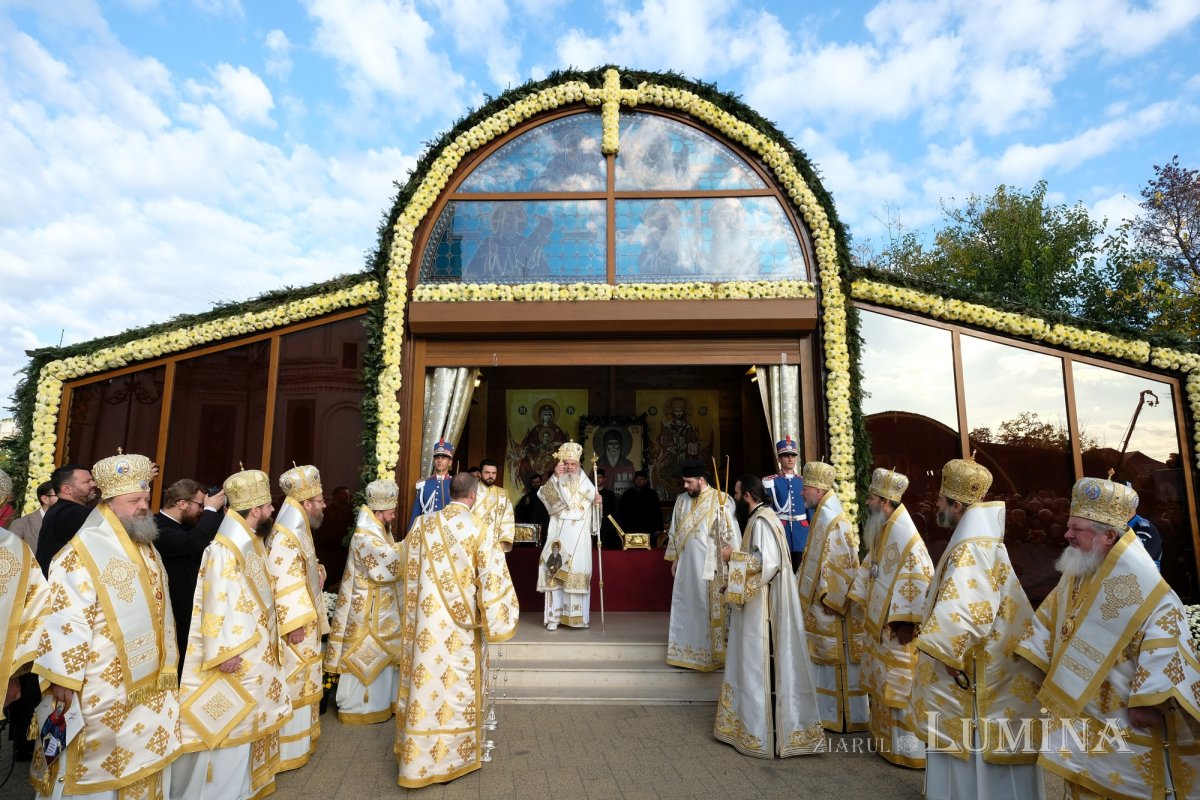 Sărbătoarea Ocrotitorului Bucureștilor pe Colina Patriarhiei 231825