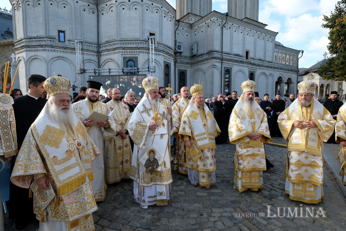 Sărbătoarea Ocrotitorului Bucureștilor pe Colina Patriarhiei 231827