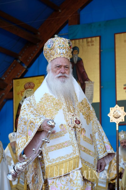 Sărbătoarea Ocrotitorului Bucureștilor pe Colina Patriarhiei 231851