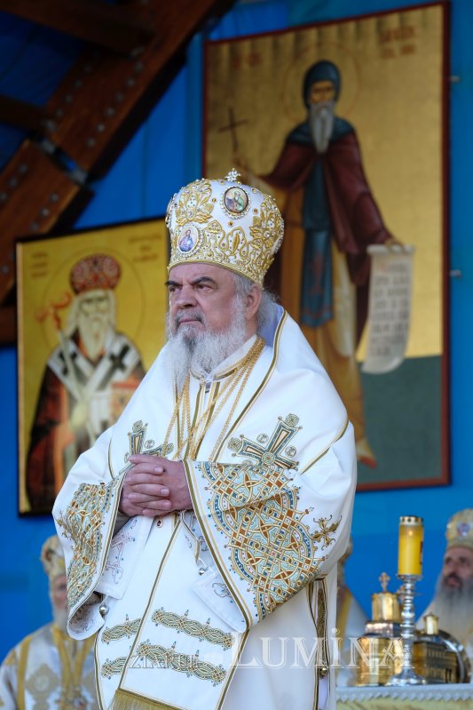 Sărbătoarea Ocrotitorului Bucureștilor pe Colina Patriarhiei 231857