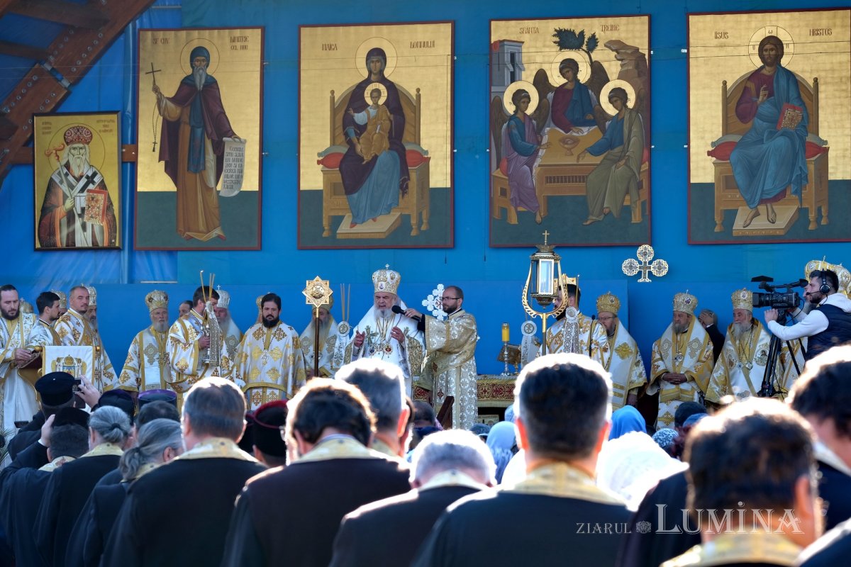 Sărbătoarea Ocrotitorului Bucureștilor pe Colina Patriarhiei 231858