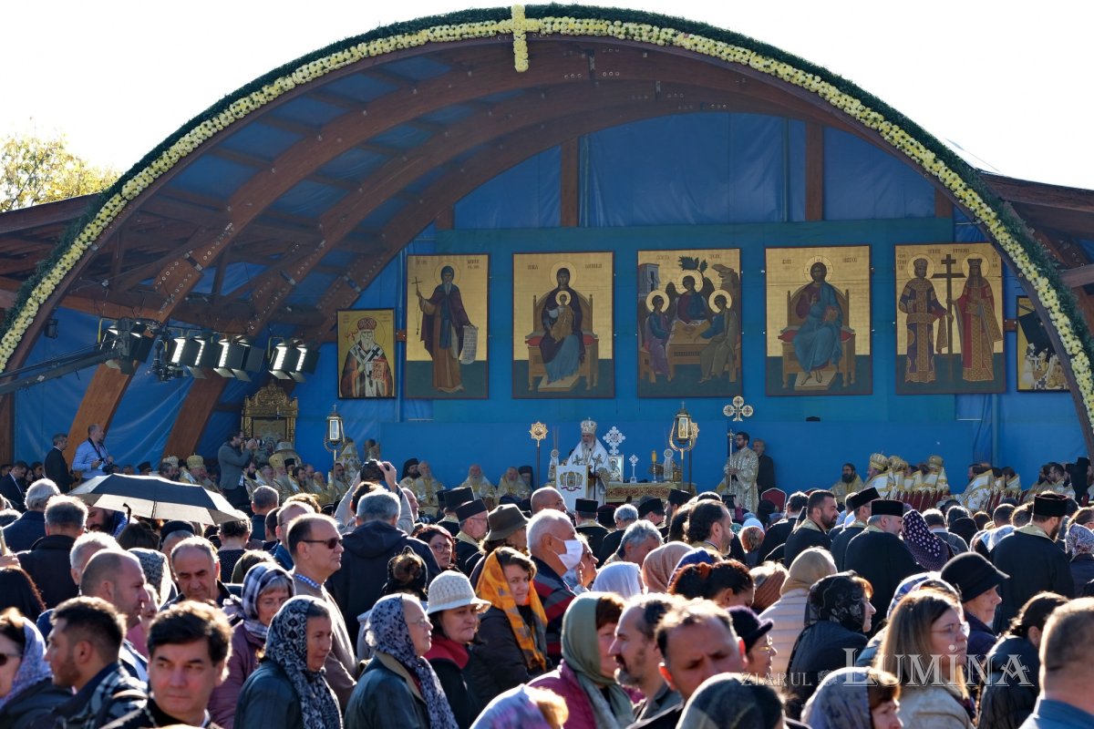 Sărbătoarea Ocrotitorului Bucureștilor pe Colina Patriarhiei 231859