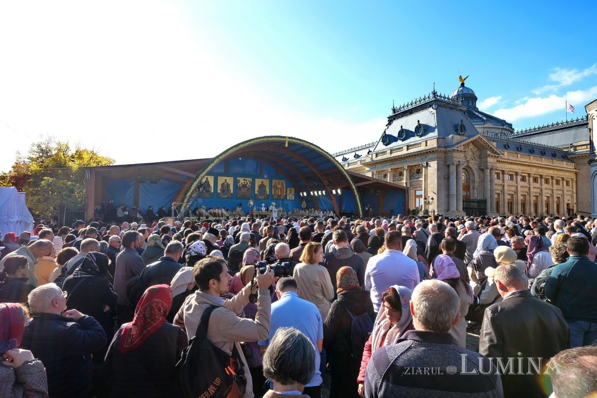 Sărbătoarea Ocrotitorului Bucureștilor pe Colina Patriarhiei 231862