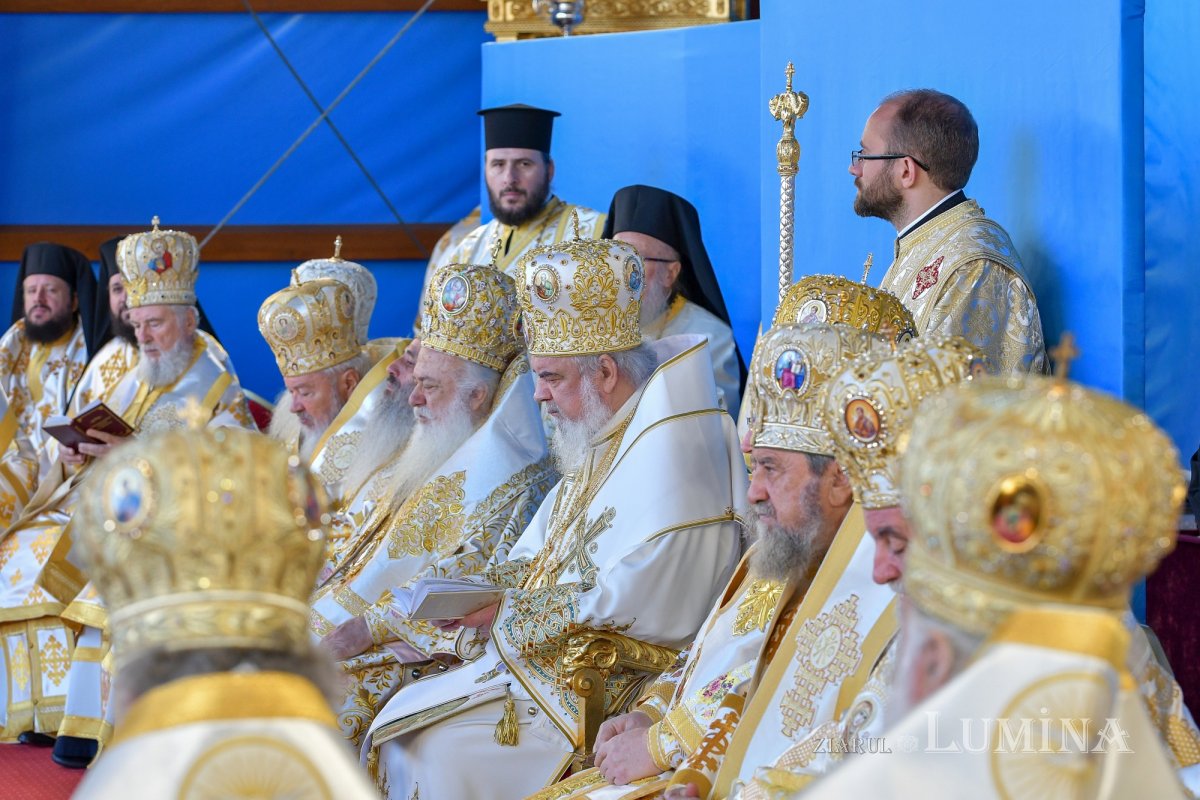 Sărbătoarea Ocrotitorului Bucureștilor pe Colina Patriarhiei 231904