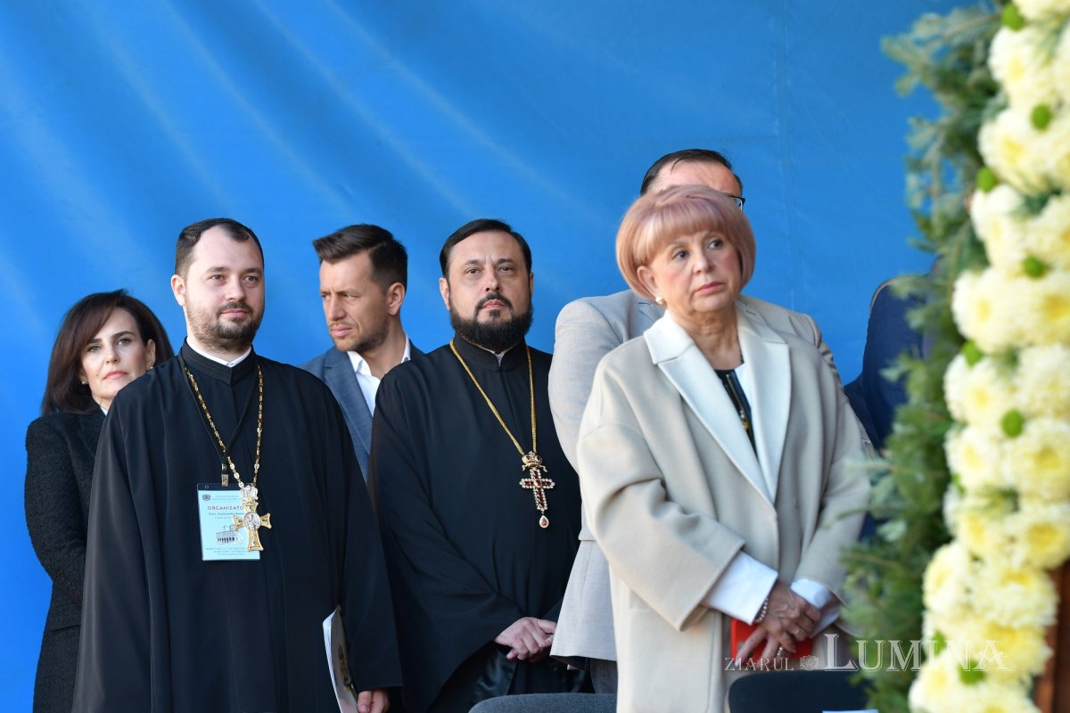 Sărbătoarea Ocrotitorului Bucureștilor pe Colina Patriarhiei 231931