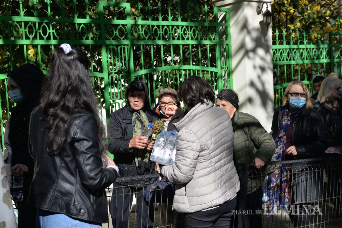 Daruri alimentare în ultima zi a pelerinajului din Capitală 232164