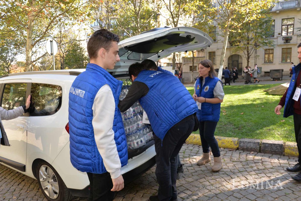 Daruri alimentare în ultima zi a pelerinajului din Capitală 232166