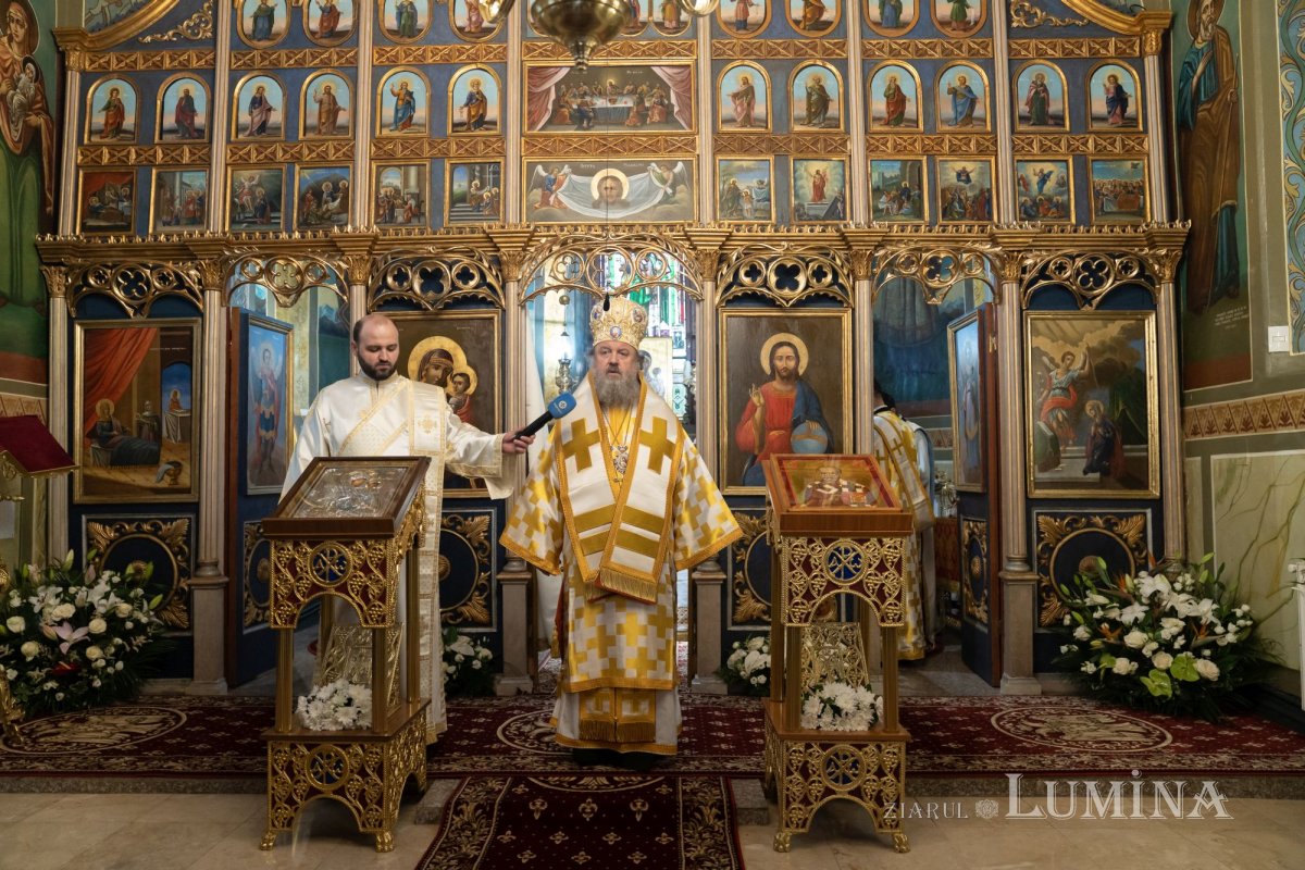 Înnoire la Parohia Cărămidarii de Sus-Grozăvești 232254