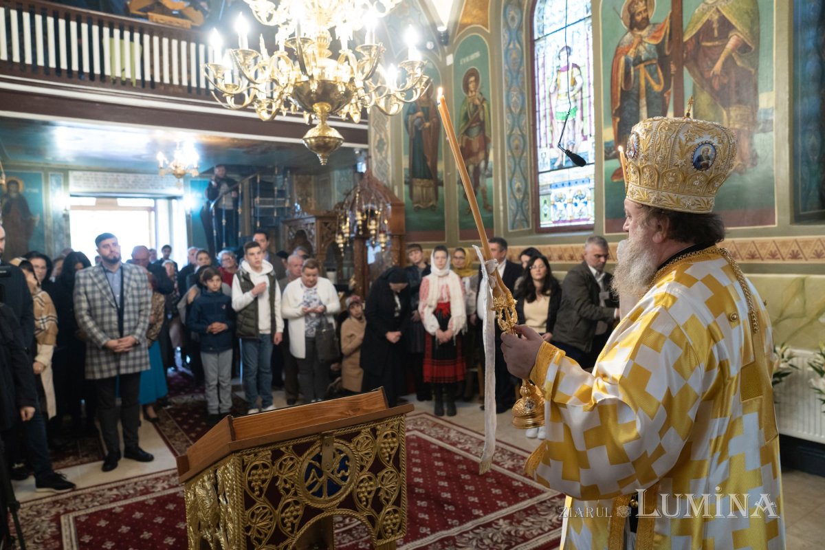 Înnoire la Parohia Cărămidarii de Sus-Grozăvești 232255