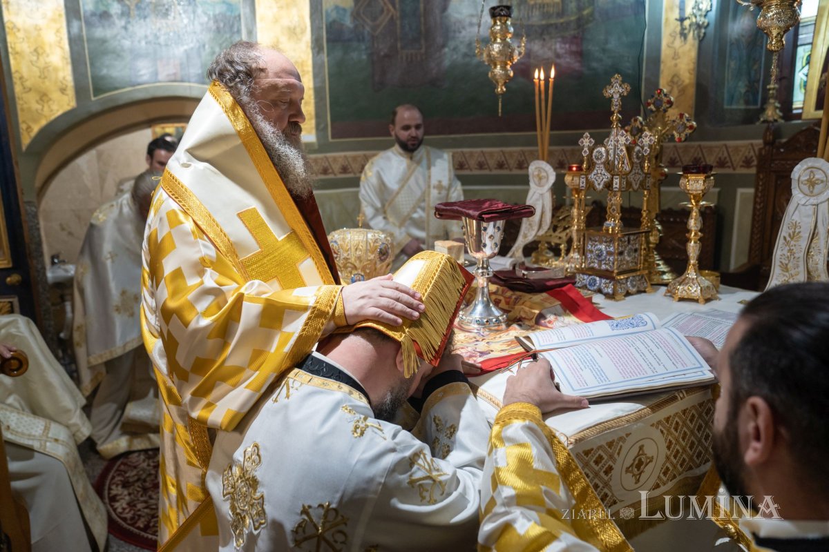 Înnoire la Parohia Cărămidarii de Sus-Grozăvești 232257