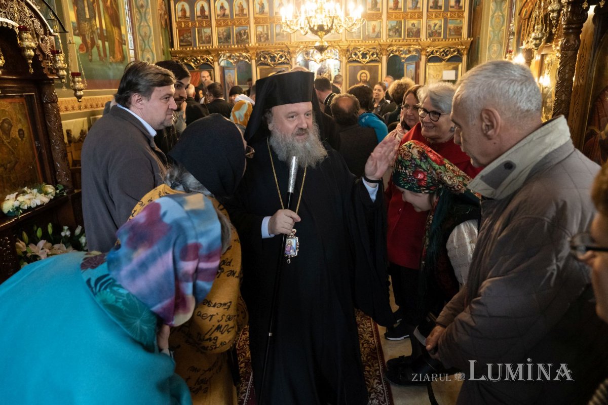 Înnoire la Parohia Cărămidarii de Sus-Grozăvești 232262