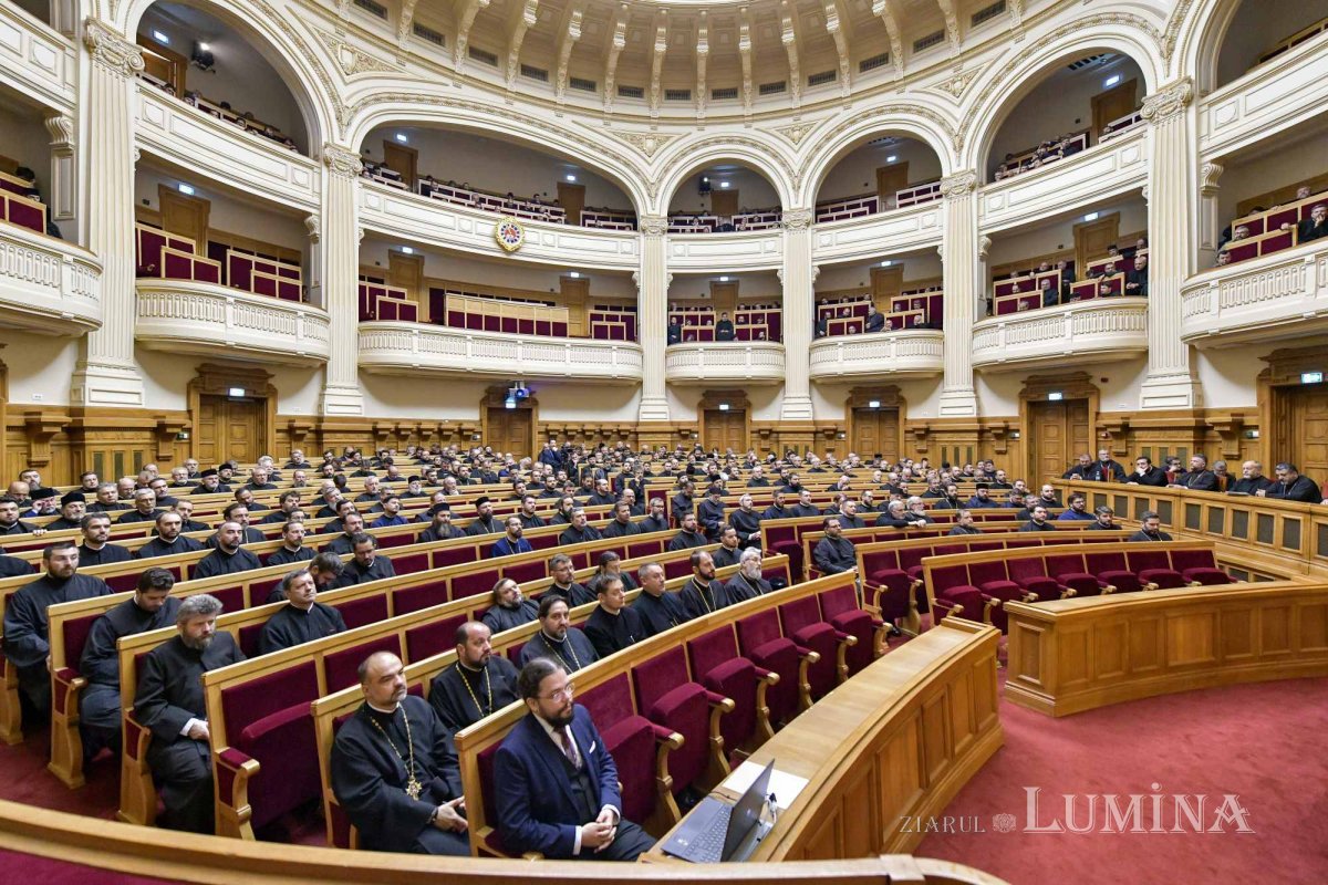 Conferință clericală în Arhiepiscopia Bucureștilor 232445