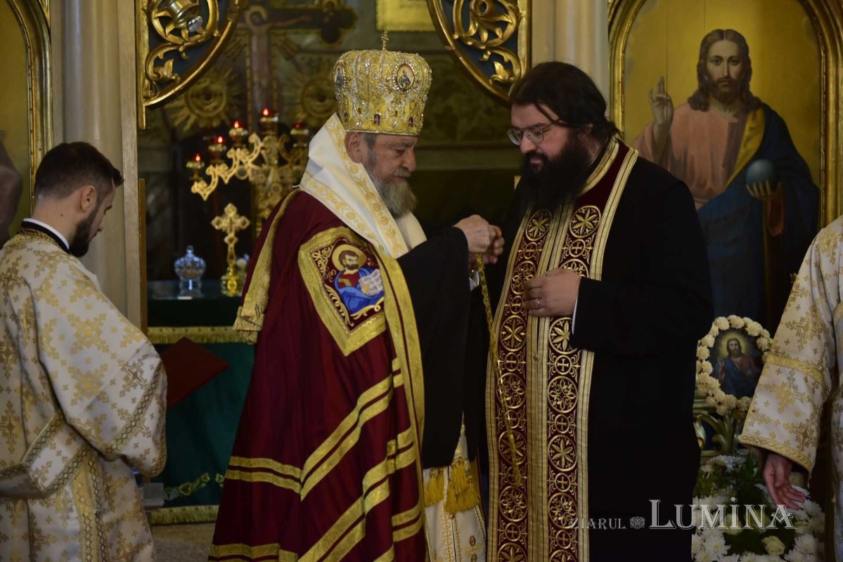 Noul protopop de Bran-Zărnești a fost instalat 232509